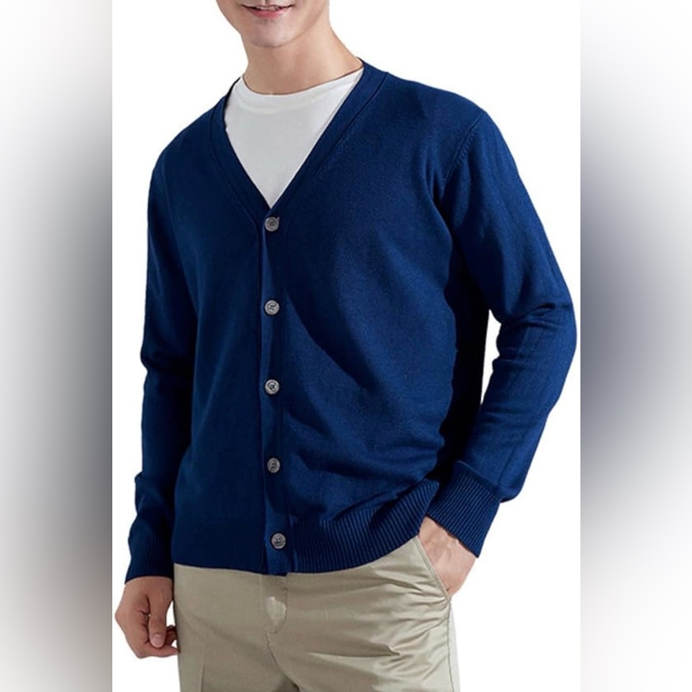 New Men’s Knit V-Neck Navy Blue Cardigan Size Large